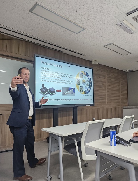 Joseph B. Andrews 교수(University of Wisconsin-Madison) 초청 특강 진행 대표이미지